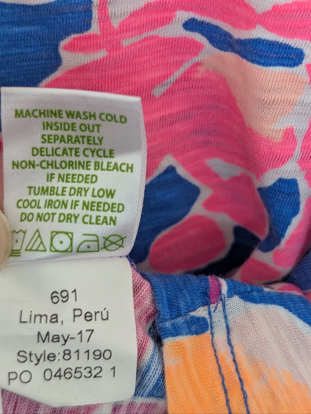 Lilly Pulitzer Gigi V-Neck Tank Top Catch & Release Women's Size Small Tropical - Picture 5 of 8